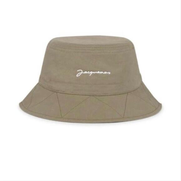 JACQUEMUS Le Bob Picchu logo embroidered bucket hat